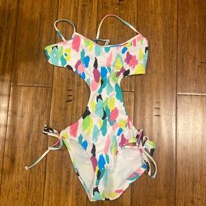 Forever 21 one piece bathing-suit